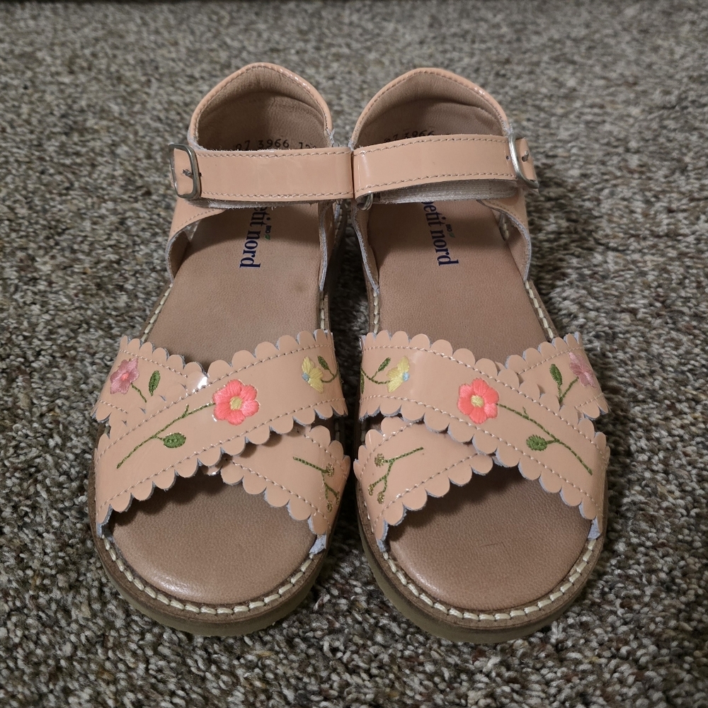 Petit Nord Flower Embroidered Cross-over Scratch Sandals - Uniqua Collection
